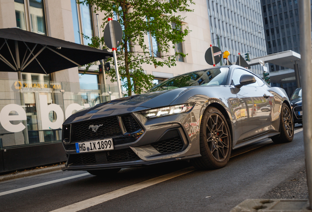 Ford Mustang GT 2024