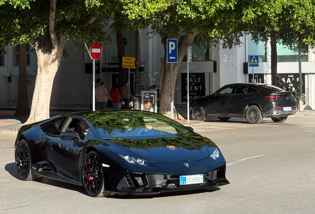 Lamborghini Huracán LP640-4 EVO