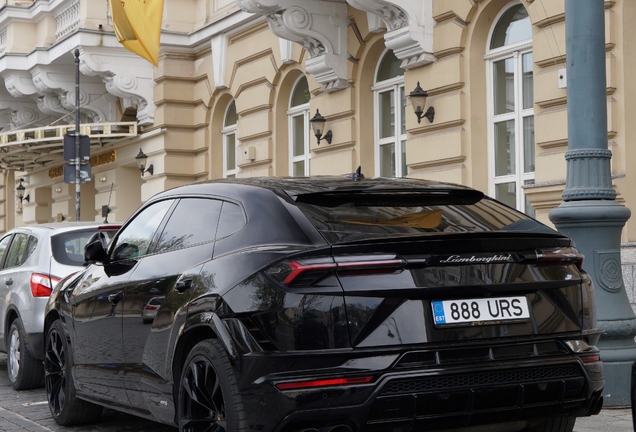 Lamborghini Urus S