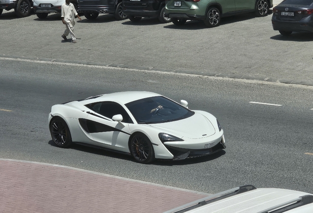 McLaren 570S