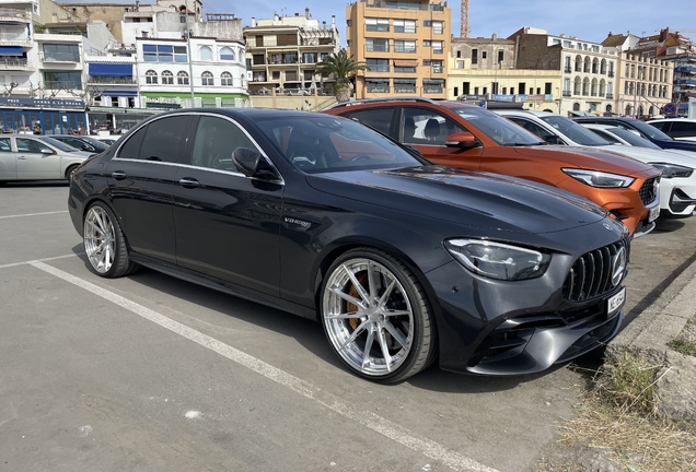 Mercedes-AMG E 63 S W213 2021