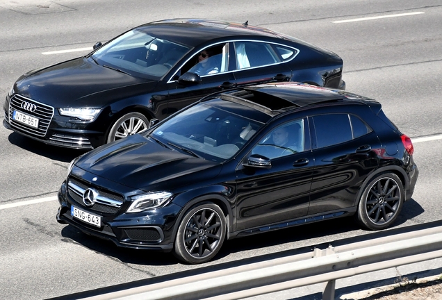 Mercedes-AMG GLA 45 X156