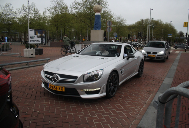 Mercedes-Benz SL 63 AMG R231