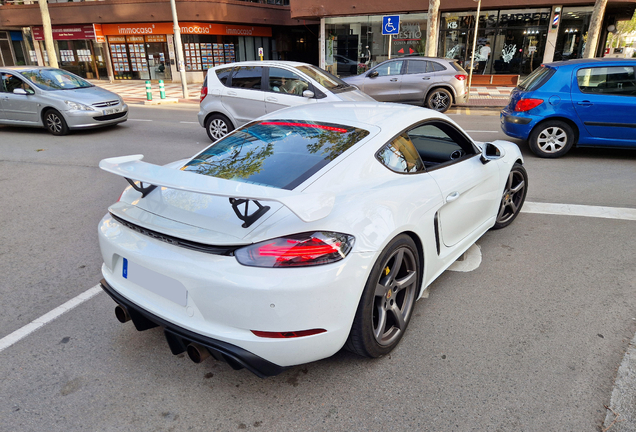 Porsche 718 Cayman S