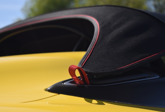 Porsche 718 Spyder RS Weissach Package