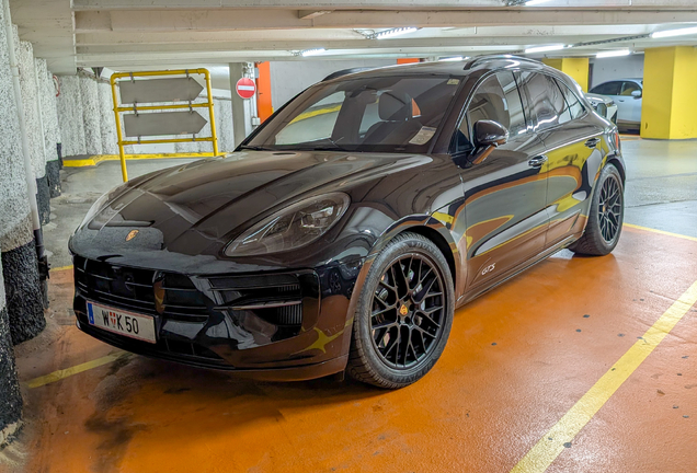 Porsche 95B Macan GTS MkII