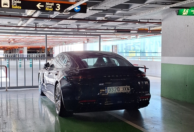 Porsche 971 Panamera Turbo