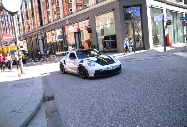 Porsche 992 GT3 RS Weissach Package