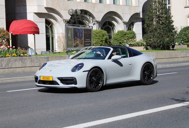 Porsche 992 Targa 4 GTS