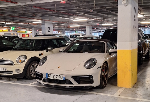 Porsche 992 Targa 4S