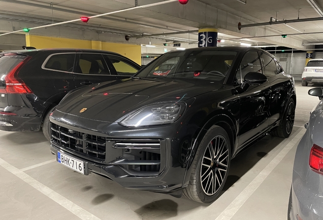 Porsche Cayenne Coupé Turbo E-Hybrid