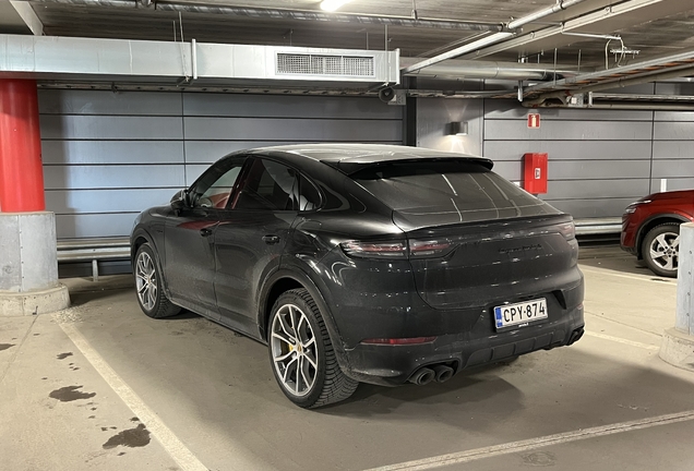 Porsche Cayenne Coupé Turbo S E-Hybrid