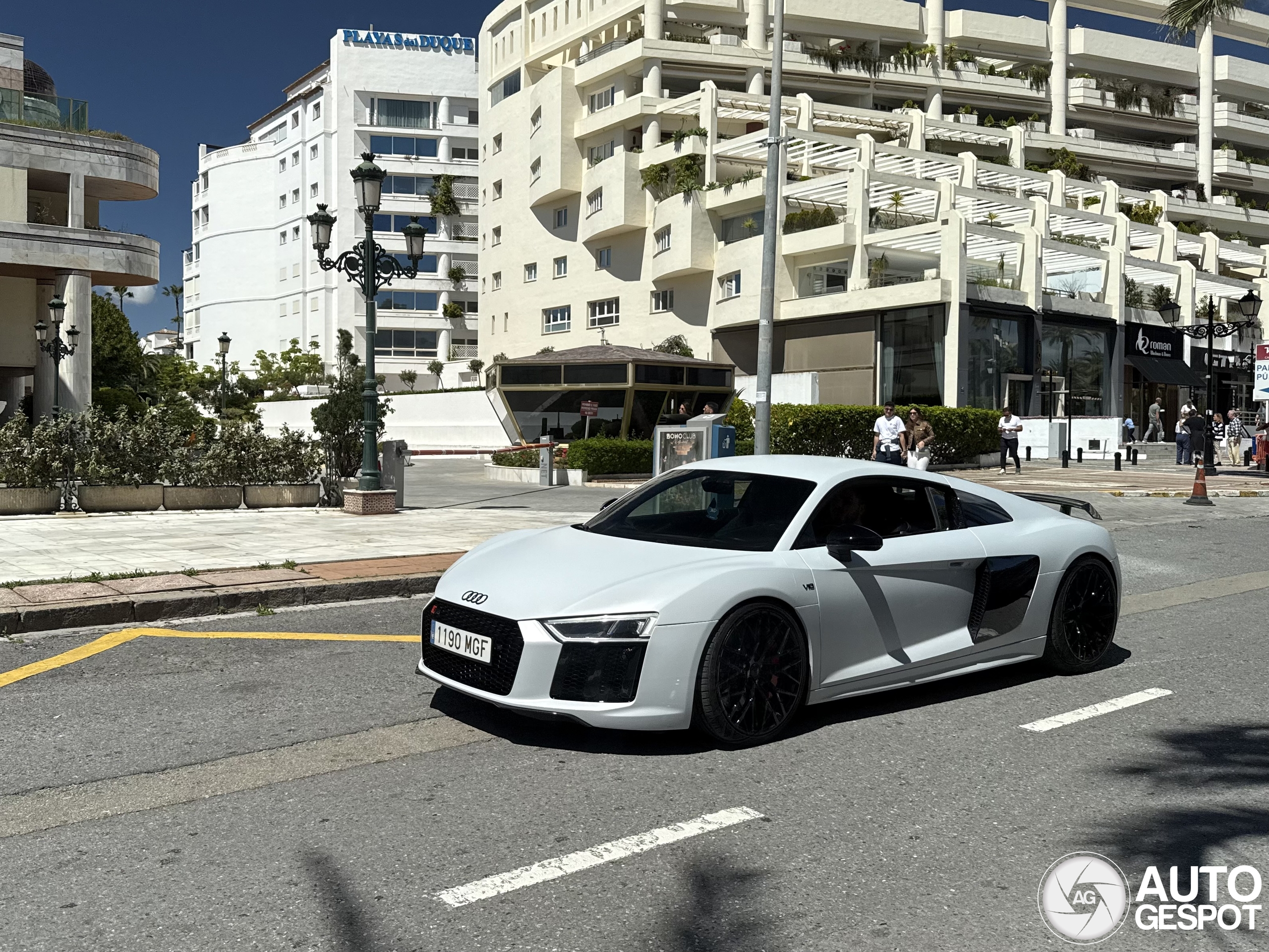 Audi R8 V10 Plus 2015