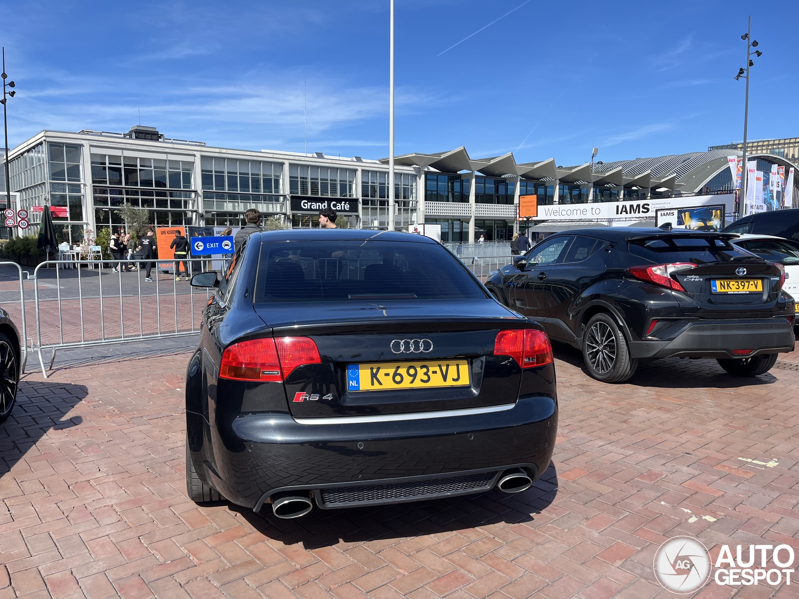Audi RS4 Sedan