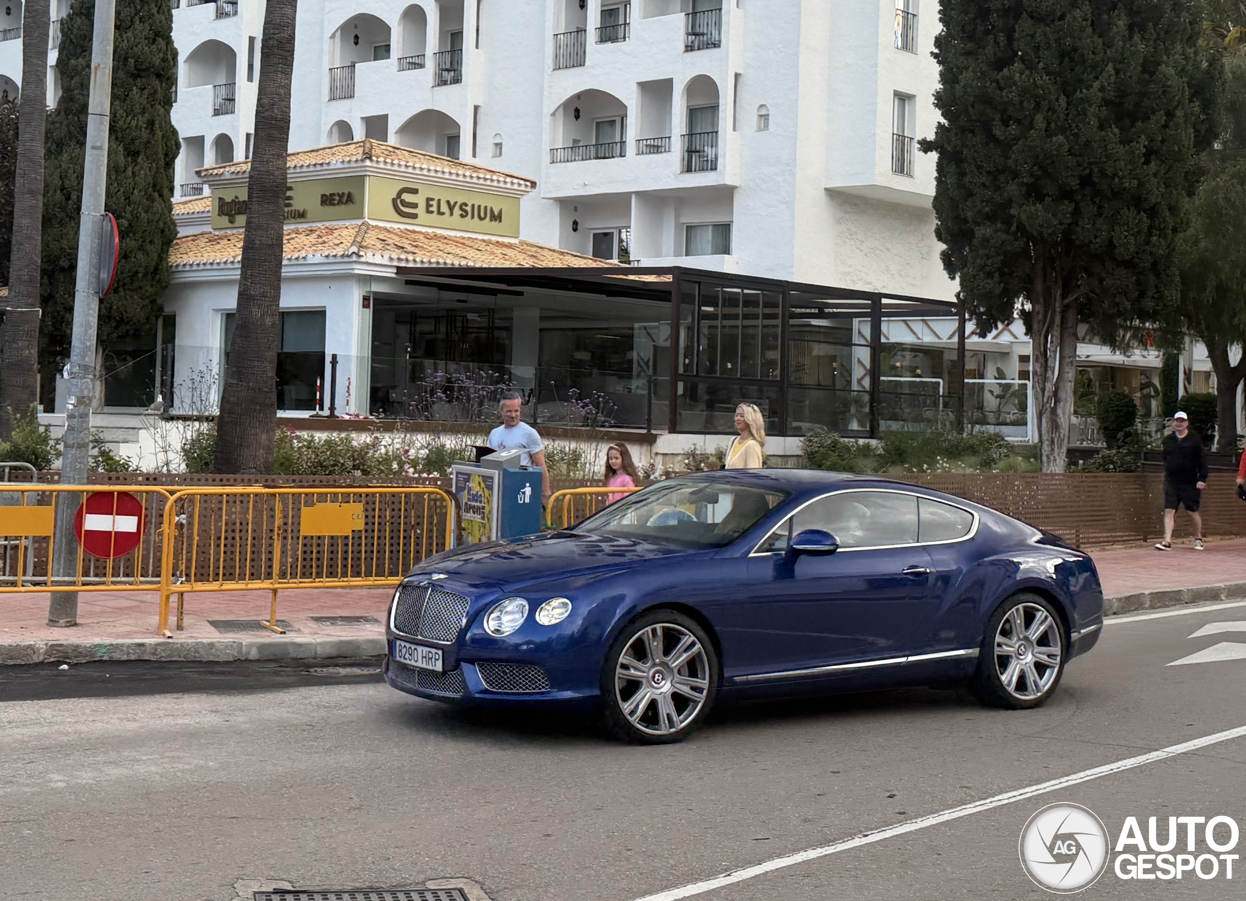 Bentley Continental GT V8