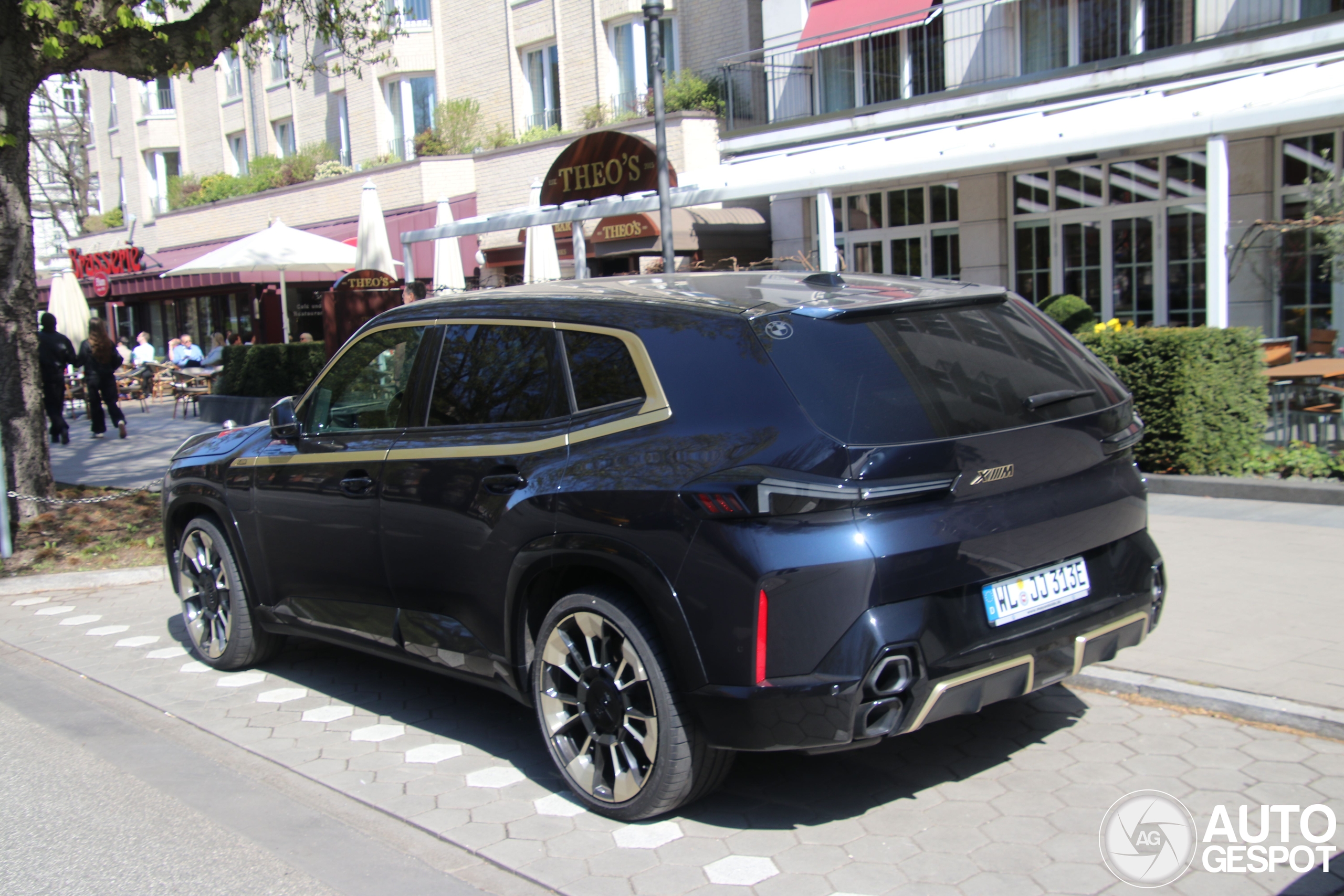 BMW XM G09
