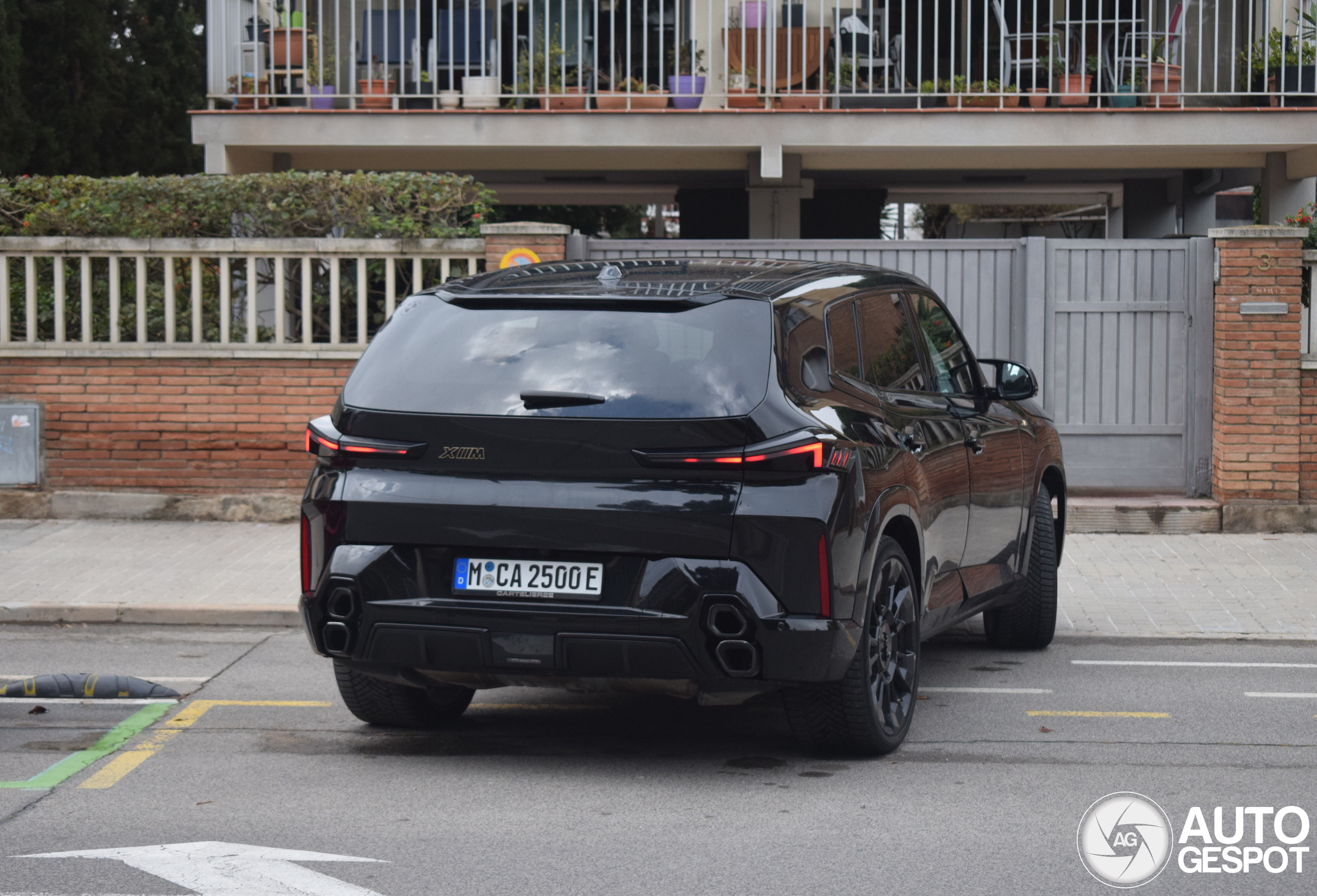 BMW XM G09
