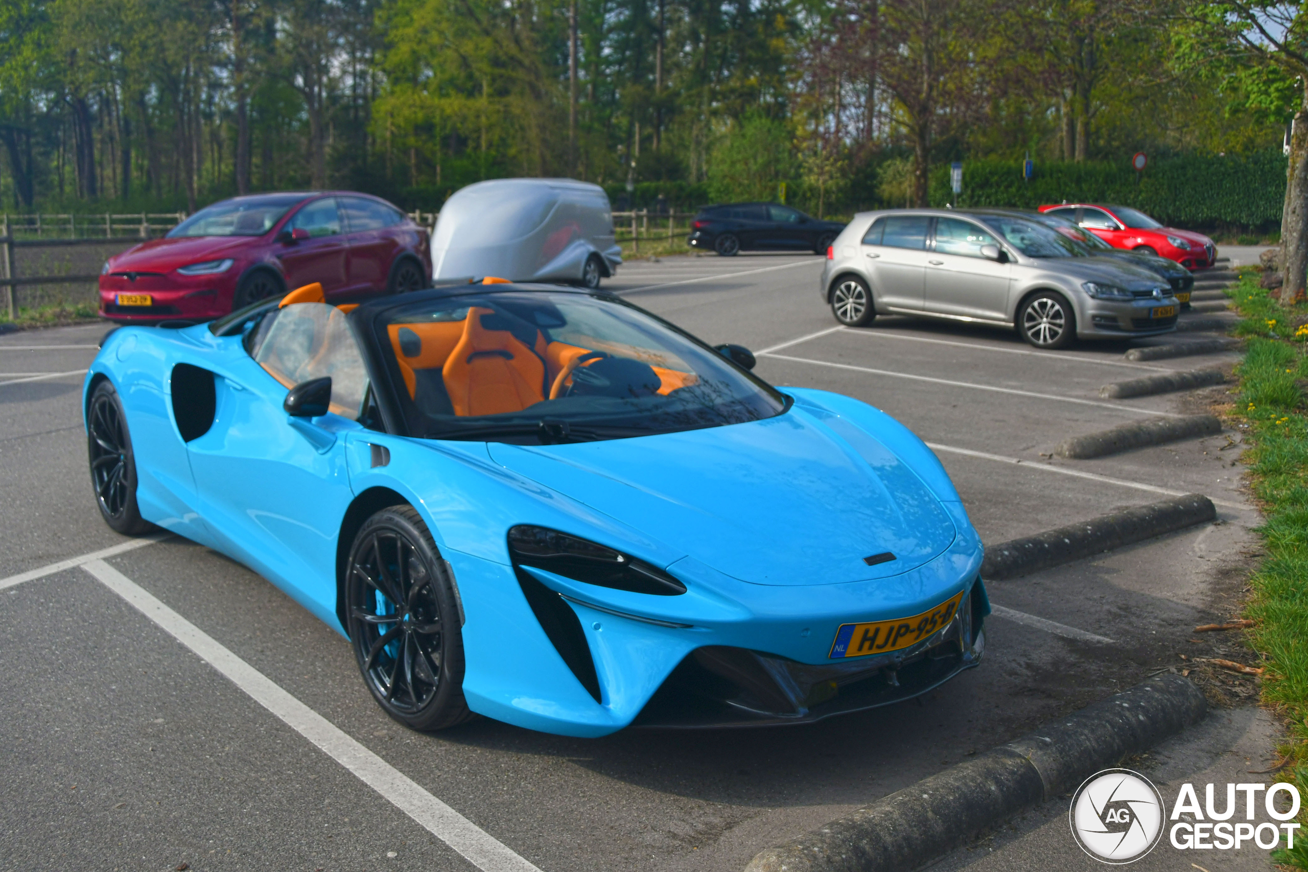 McLaren Artura Spider