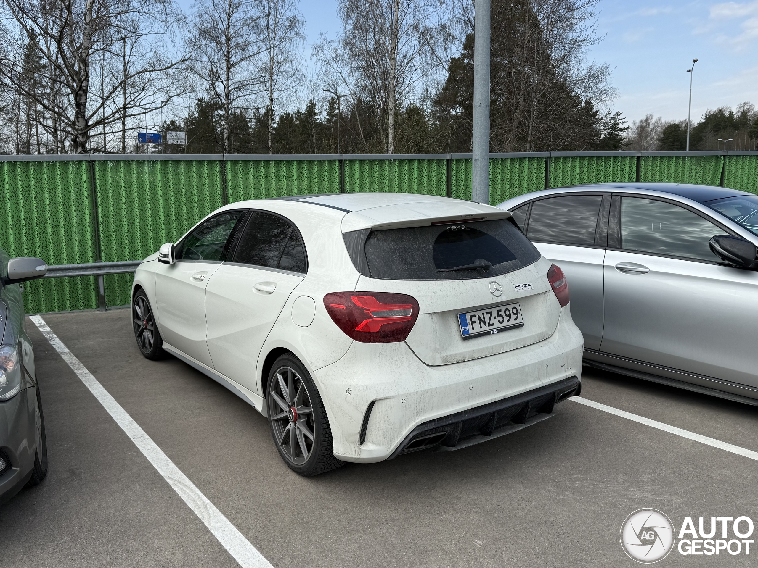 Mercedes-AMG A 45 W176 2015