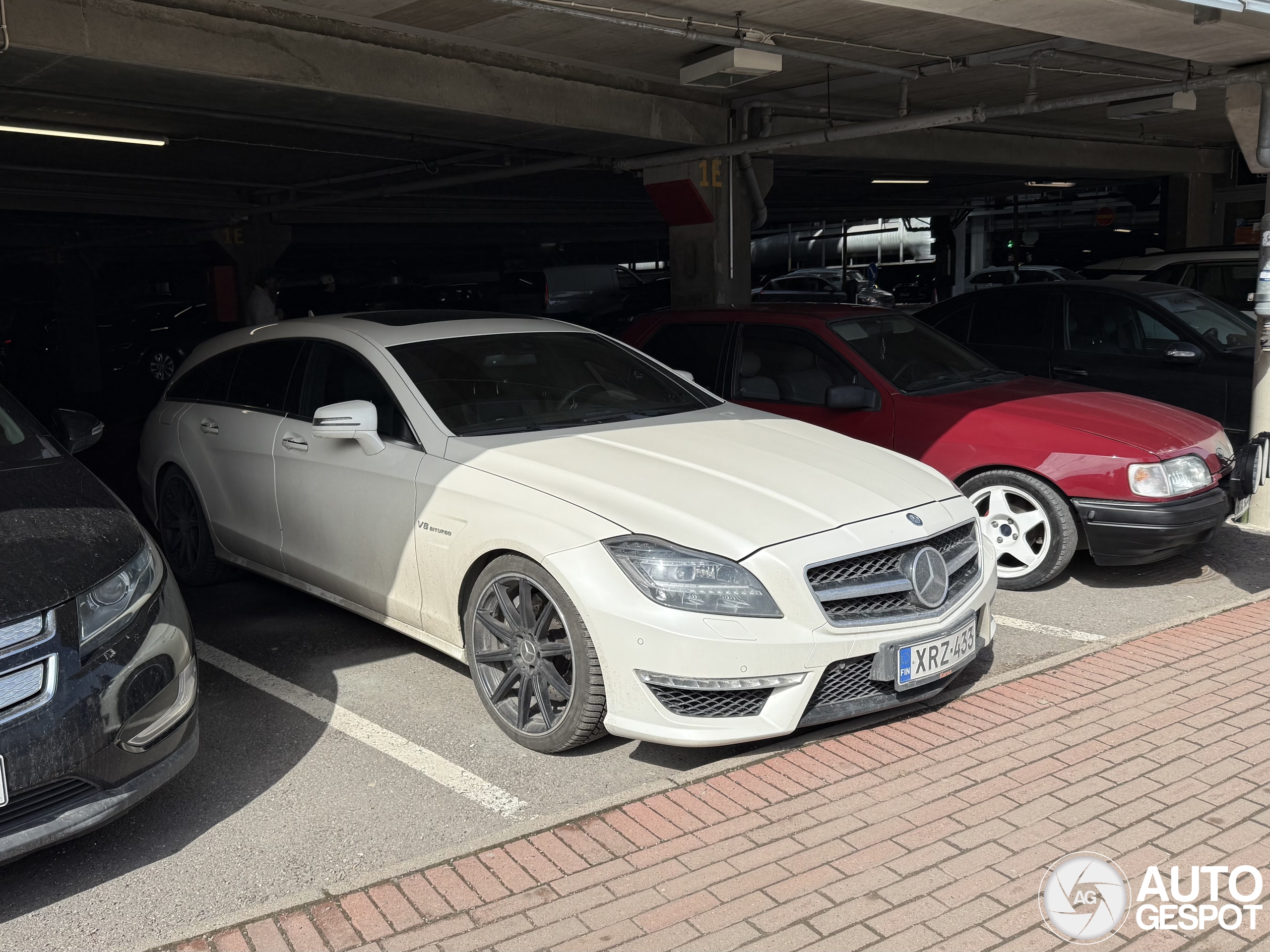Mercedes-Benz CLS 63 AMG X218 Shooting Brake