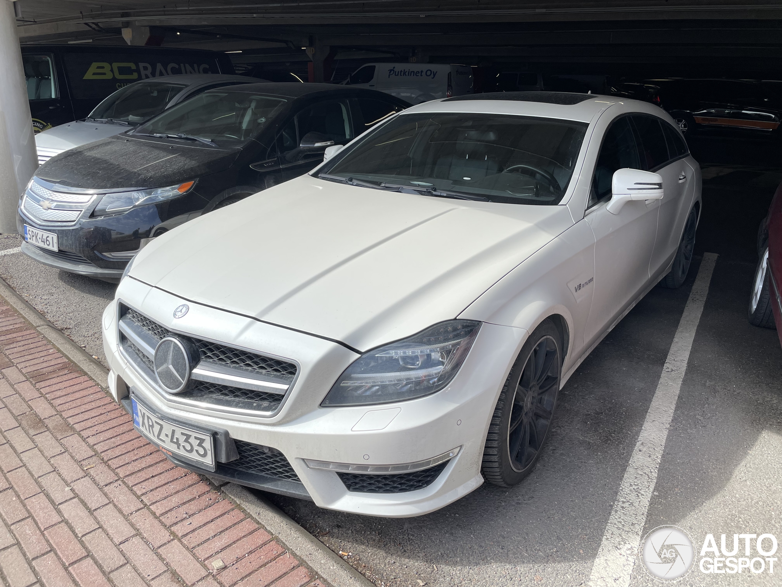 Mercedes-Benz CLS 63 AMG X218 Shooting Brake
