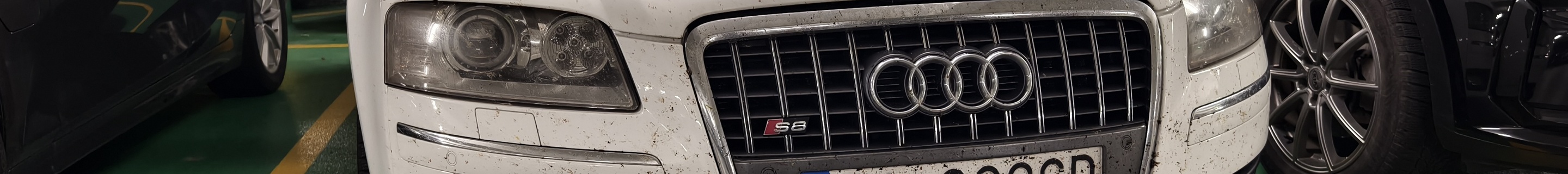 Audi S8 D3