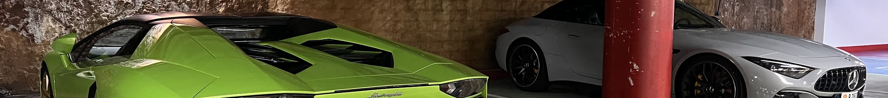 Lamborghini Aventador LP700-4 Roadster