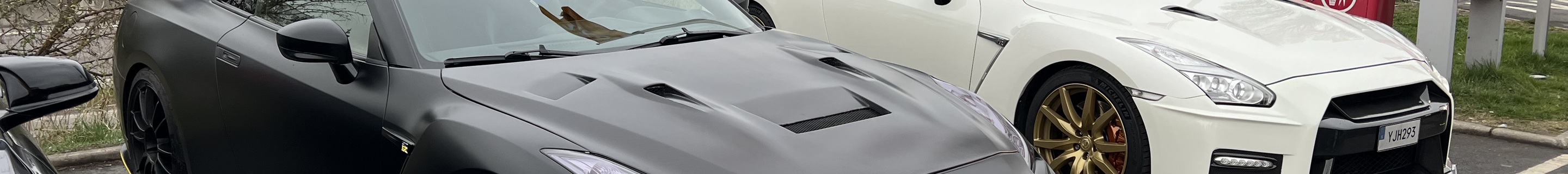 Nissan GT-R 2014