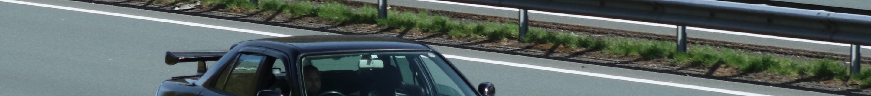 Nissan Skyline R34 Sedan