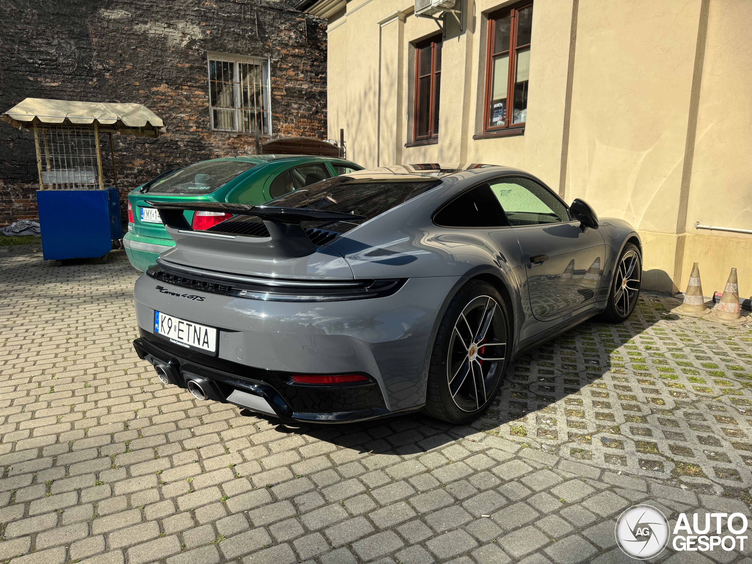 Porsche 992 Carrera 4 GTS MkII