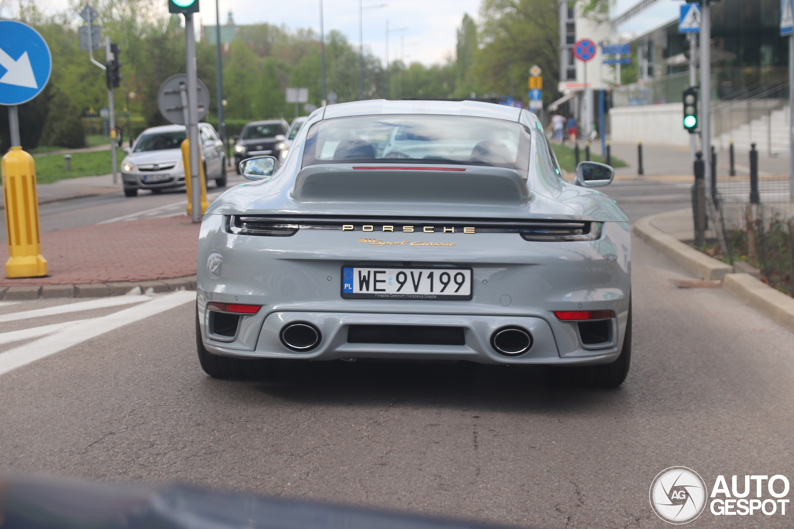 Porsche 992 Sport Classic
