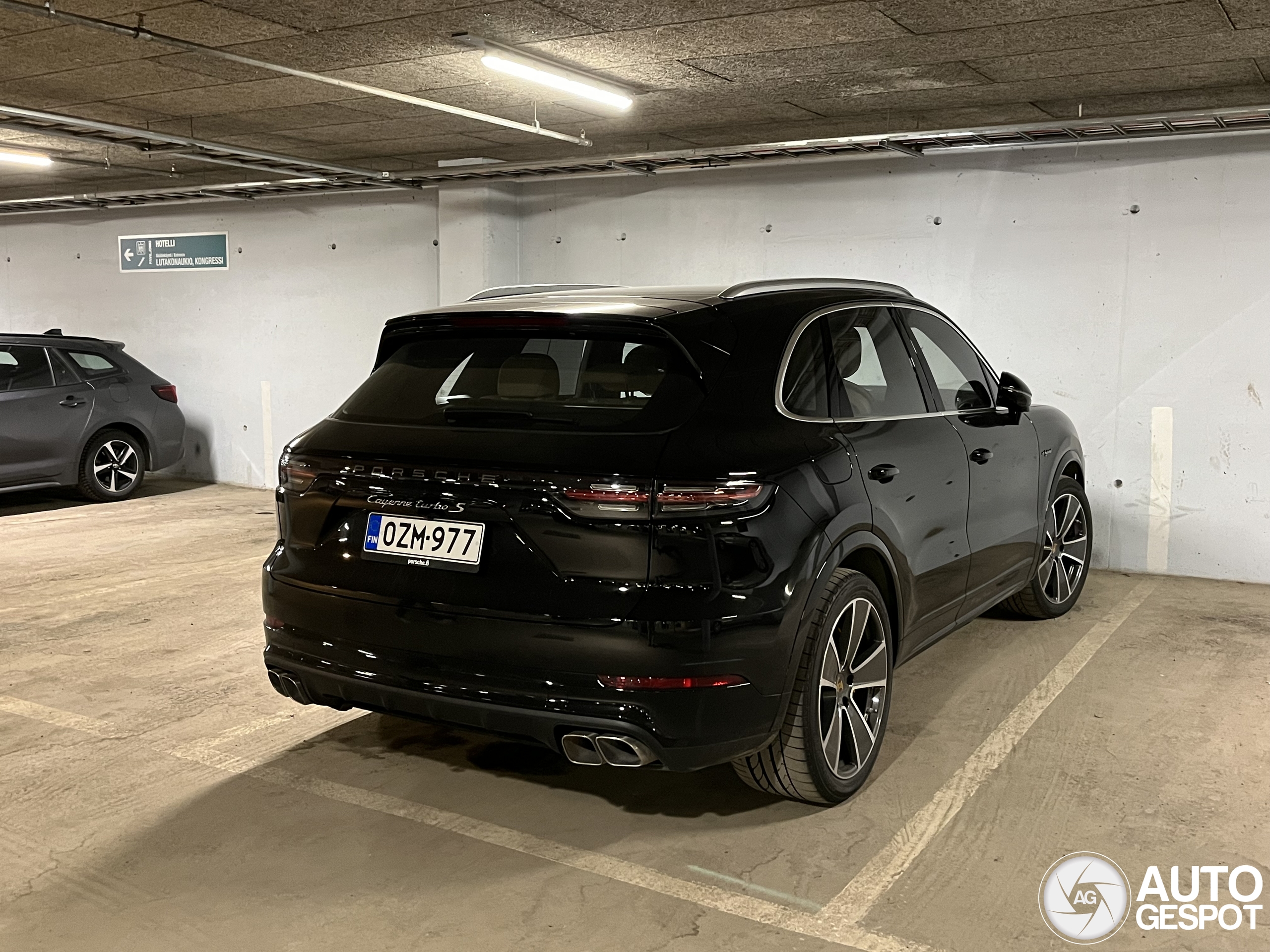 Porsche Cayenne Turbo S E-Hybrid