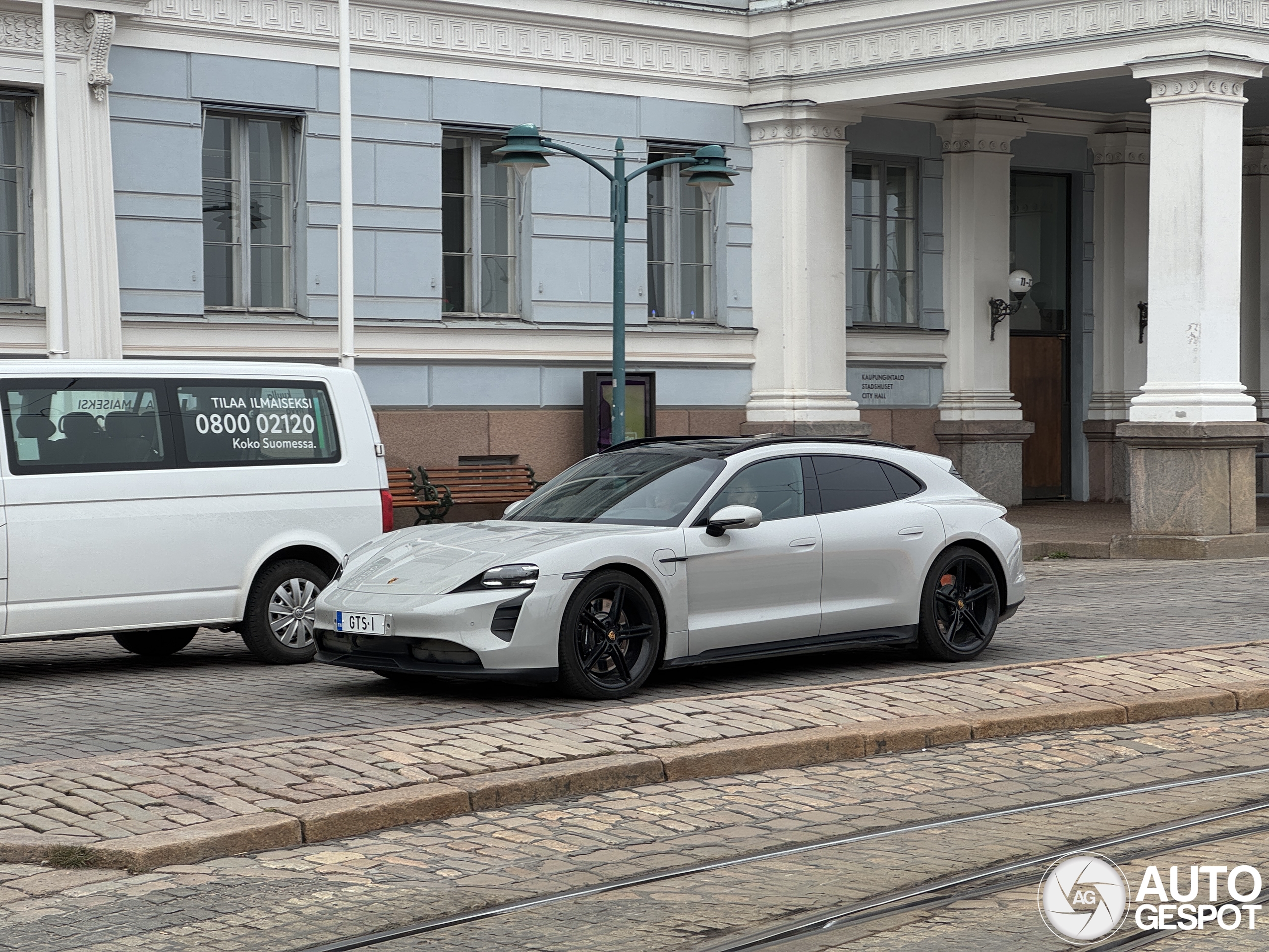 Porsche Taycan GTS Sport Turismo