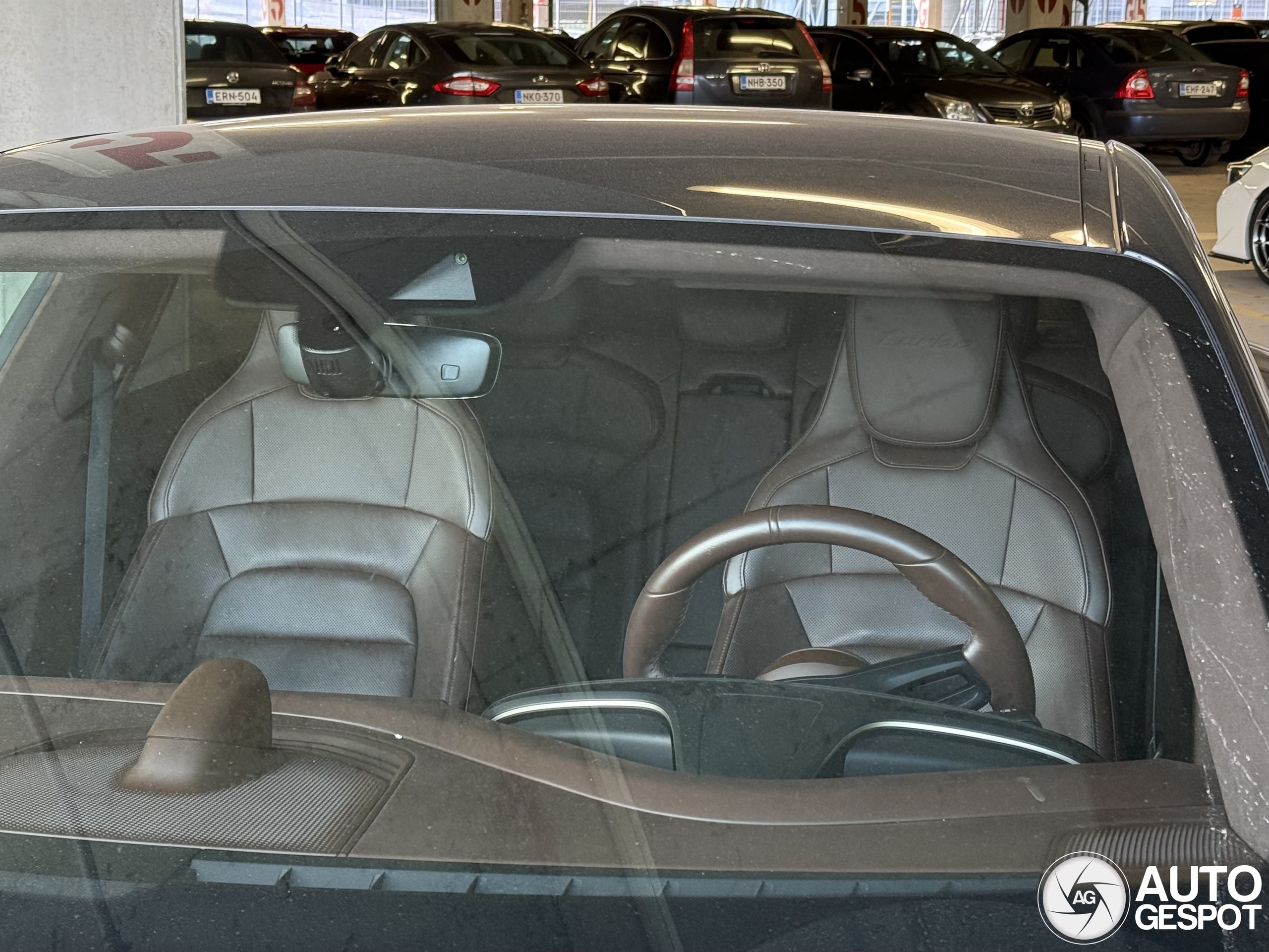 Porsche Taycan Turbo