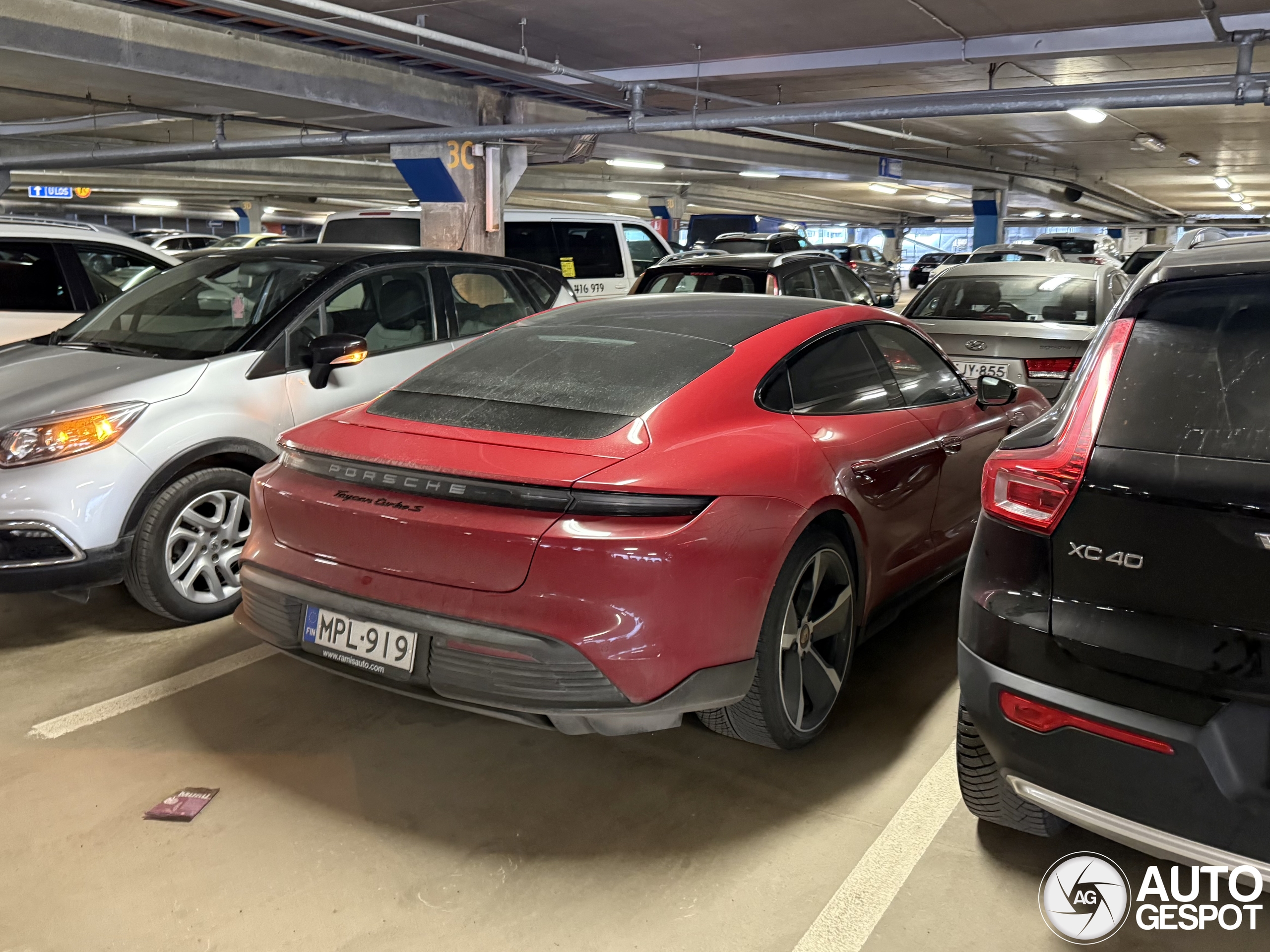 Porsche Taycan Turbo S