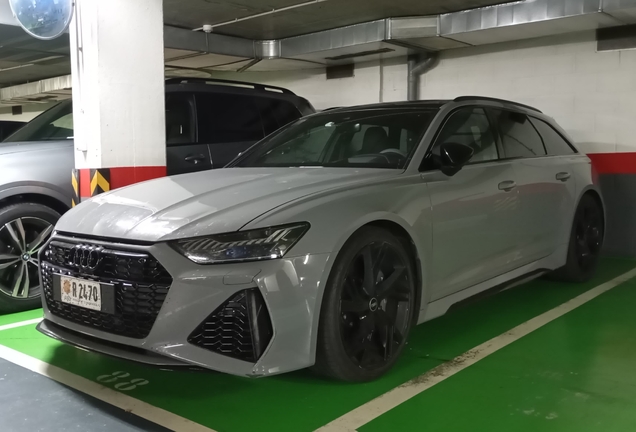 Audi RS6 Avant C8