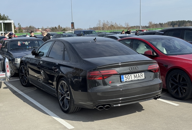 Audi S8 D4 Plus