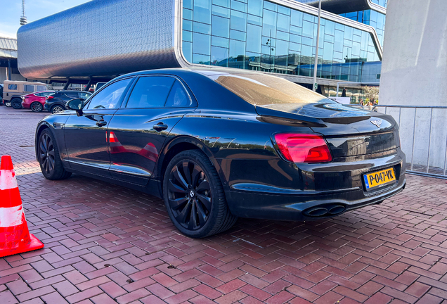 Bentley Flying Spur V8 2021