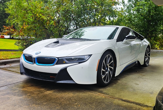BMW i8