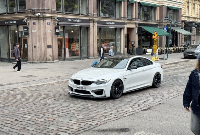 BMW M4 F82 Coupé