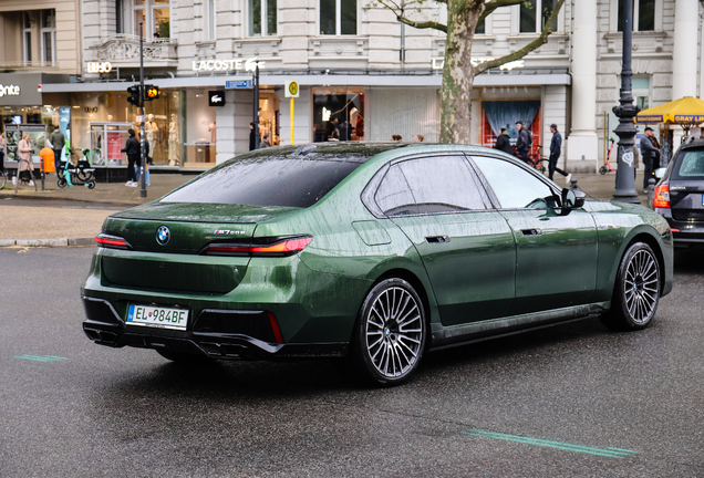 BMW M760e xDrive