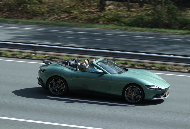 Ferrari Roma Spider