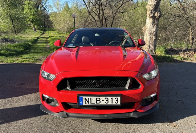 Ford Mustang GT 2015
