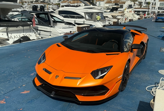 Lamborghini Aventador LP770-4 SVJ Roadster