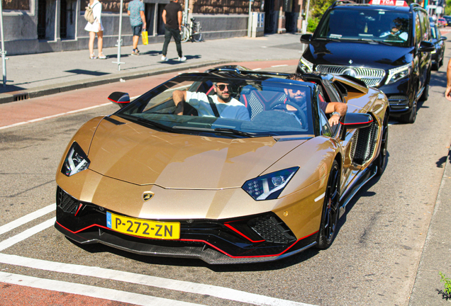 Lamborghini Aventador LP780-4 Ultimae Roadster