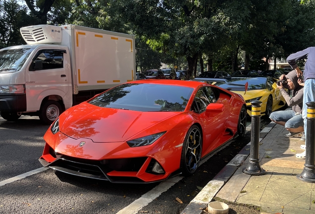 Lamborghini Huracán LP640-4 EVO