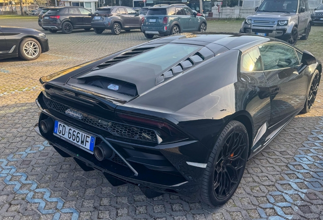 Lamborghini Huracán LP640-4 EVO