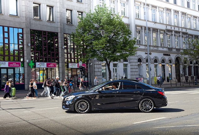 Mercedes-AMG CLA 45 C117 2017
