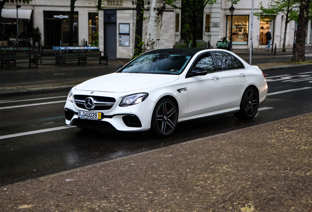 Mercedes-AMG E 63 S W213