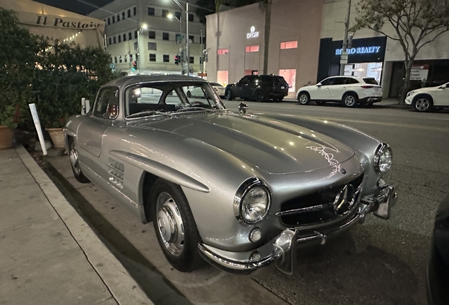 Mercedes-Benz 300SL Gullwing